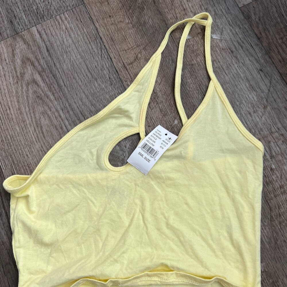 NWT Pacsun yellow crop top size small